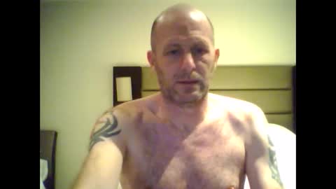 Snapshot of sammyb1821 chatting on 02-25-25, 05:04 sammyb1821 online show from 02-25-25, 05:04