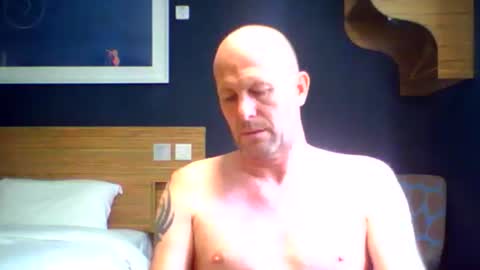 Snapshot of sammyb1821 chatting on 09-29-25, 11:37 sammyb1821 online show from 09-29-25, 11:37