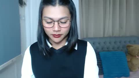 Snapshot of sammypretty19 chatting on 02-19-26, 12:17 im throat fucker online show from 02-19-26, 12:17