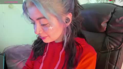   online show from 03-01-25, 05:31