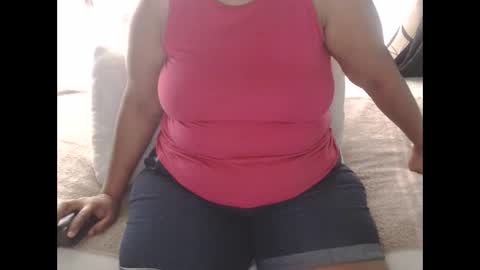 Snapshot of sammyxxx393 chatting on 02-15-25, 11:39 sammyxxx393 online show from 02-15-25, 11:39