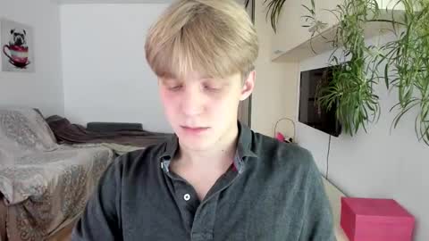 Sam online show from 10-21-25, 04:57