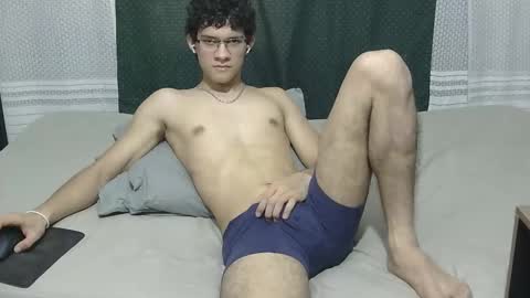 samuel_hills_ii online show from 12-18-25, 08:48