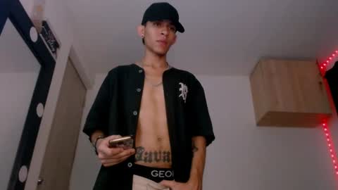   online show from 12-10-24, 07:58