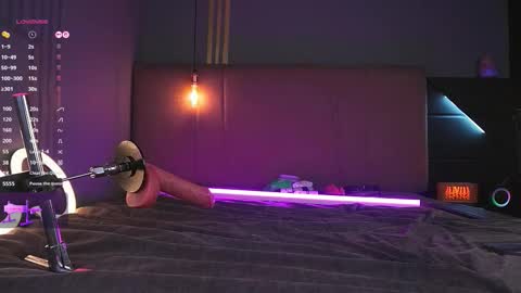 Snapshot of samuelboytattoo chatting on 10-06-25, 03:48 samuel online show from 10-06-25, 03:48