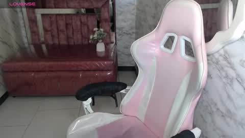 Snapshot of samy_collen_v chatting on 03-01-26, 01:29 Samy online show from 03-01-26, 01:29