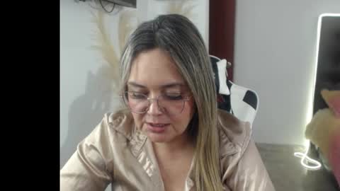 samy_vsn online show from 10-25-25, 09:09