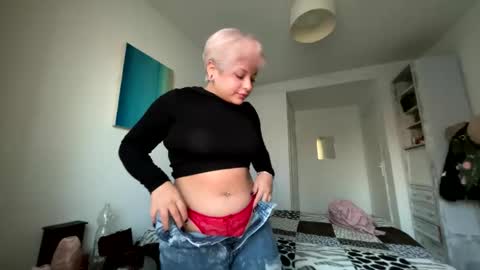 Samymoon online show from 11-01-25, 05:04