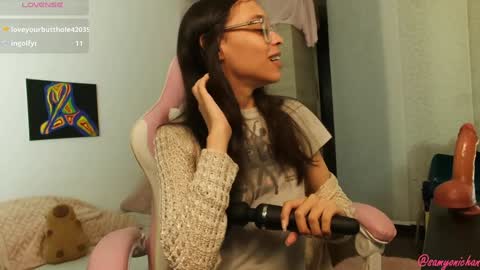 Special show on 17 december and 23 UwU online show from 01-09-25, 04:30