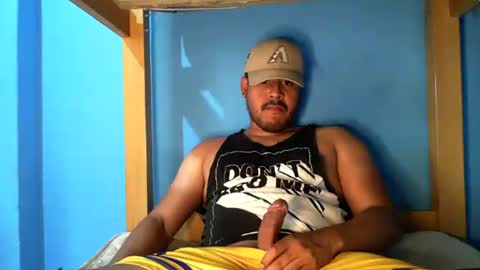 Snapshot of sandalo123 chatting on 12-27-24, 04:54 sandalo123 online show from 12-27-24, 04:54