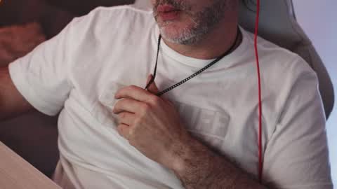 Sanders online show from 02-23-25, 12:41