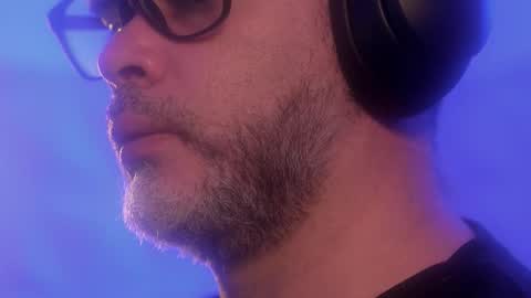 Sanders online show from 11-01-25, 02:46