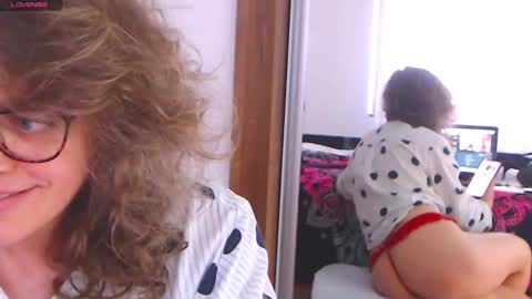 Sandra online show from 02-14-25, 03:15