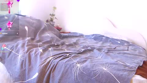 Sandra online show from 09-17-25, 02:41