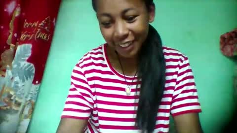 sandra1253099 online show from 09-18-25, 06:15