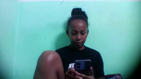 sandra1253099 online show from 11-17-25, 05:08