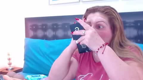 SANDRA online show from 09-29-25, 11:26