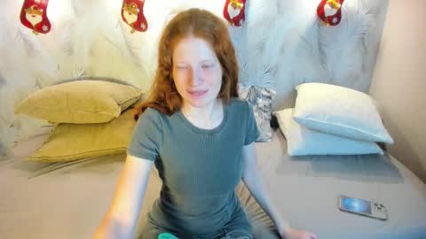 Sandra online show from 12-04-25, 01:48