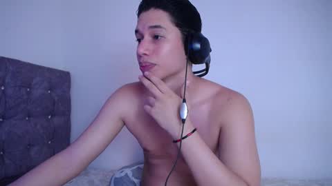 sandra and charly online show from 12-25-24, 08:07