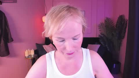 Sandra online show from 01-26-25, 05:56