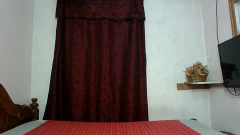 sandra online show from 12-04-25, 06:34