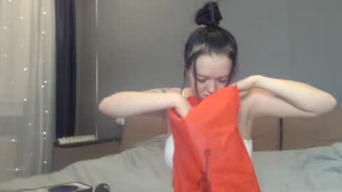 sandra_smith3007 online show from 01-10-25, 08:26