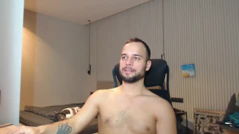 DeAlex online show from 03-01-25, 01:40