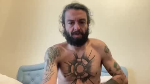 Snapshot of sandroanderson chatting on 10-12-25, 01:43 Sandro Andersom online show from 10-12-25, 01:43