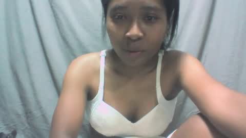 sandy735579 online show from 10-13-25, 08:42