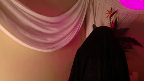 Snapshot of sandy_westt_ chatting on 03-03-26, 10:54 SANDY online show from 03-03-26, 10:54