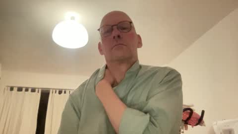 Snapshot of santaclausonice chatting on 11-09-25, 11:36 santaclausonice online show from 11-09-25, 11:36