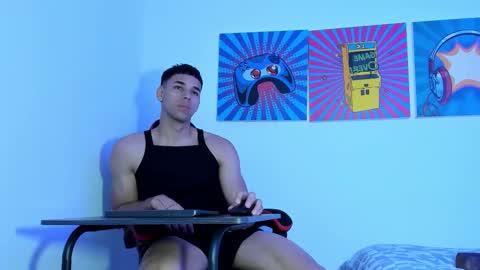 Snapshot of santana_maximo chatting on 02-18-26, 12:45 Maximo Santana online show from 02-18-26, 12:45