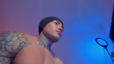 Santi Ferrer online show from 12-19-25, 12:28