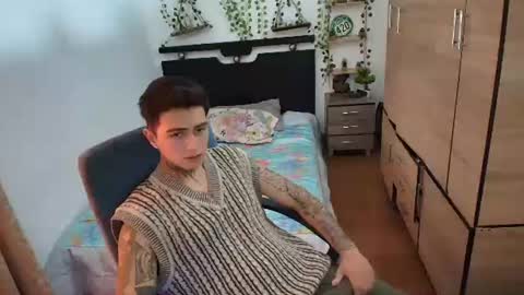 santi_ss online show from 07-04-26, 04:46