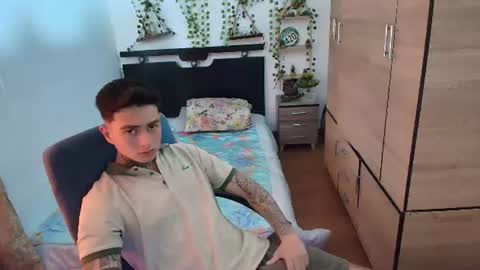 santi_ss online show from 07-10-26, 03:14