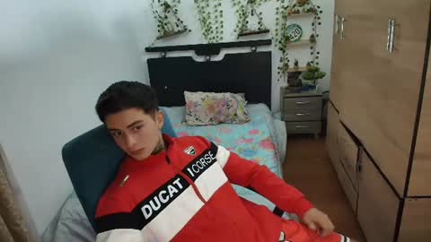 santi_ss online show from 07-31-26, 12:43