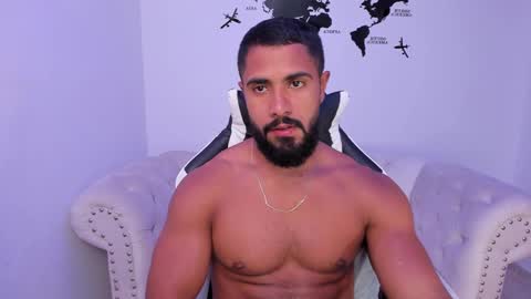 santiago_huntt online show from 09-18-25, 08:11
