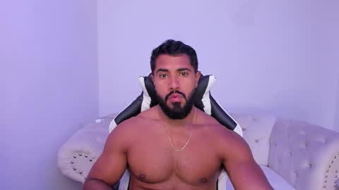 santiago_huntt online show from 11-14-25, 12:48