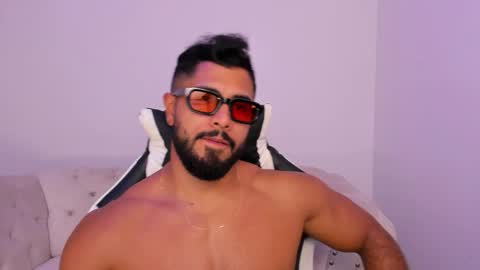 santiago_huntt online show from 03-24-26, 07:41