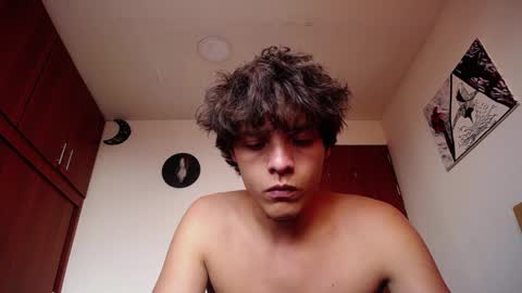 Santii online show from 01-13-25, 07:53