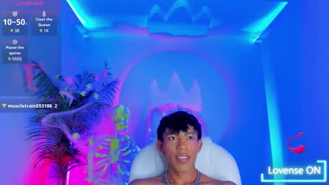 Santii online show from 10-30-25, 10:32