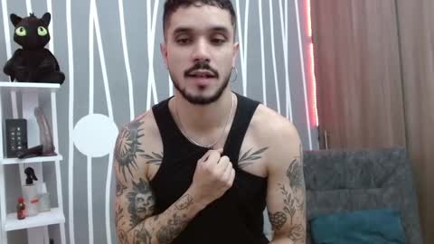 Santy Torres online show from 09-25-25, 03:10