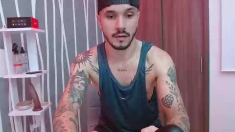 Santy Torres online show from 12-05-25, 04:43