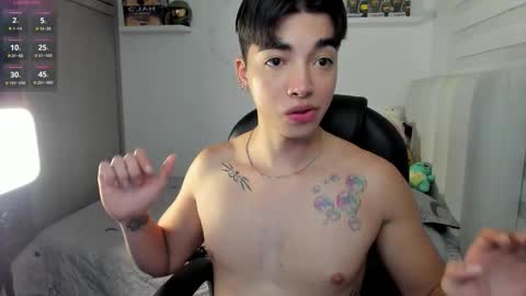 Mr. Santiago online show from 11-26-25, 01:34