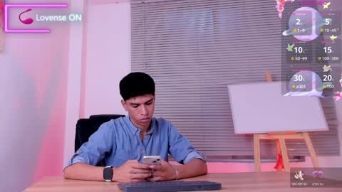 Santiago Carrington online show from 04-01-26, 07:44