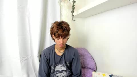 kitty online show from 01-06-25, 06:36