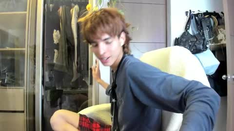 kitty online show from 01-25-25, 01:10