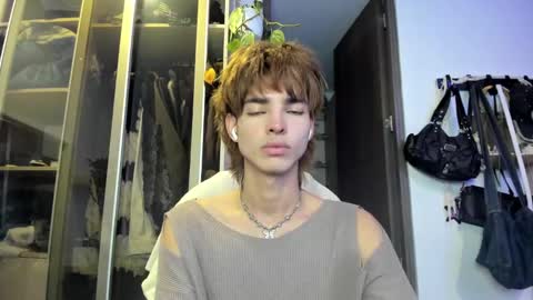 kitty online show from 01-27-25, 11:54