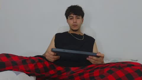 santybig18 online show from 02-06-25, 10:15