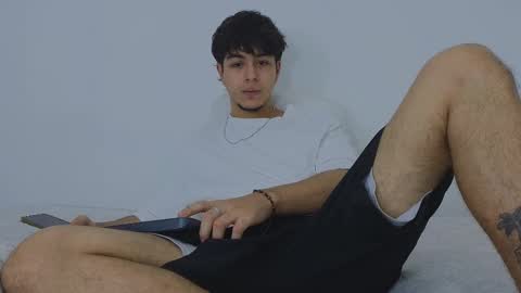 santybig18 online show from 02-22-25, 11:35